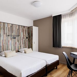 Standard Zimmer mit zwei Einzelbetten
