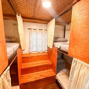 Dormitory Room Mixed