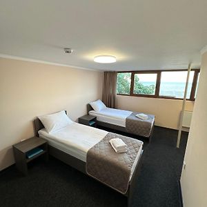 Familien-Zimmer