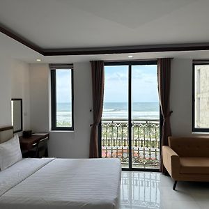 Triple Room Sea View