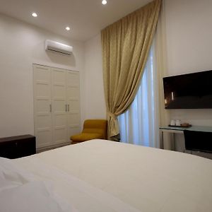 King Room Spa Bath