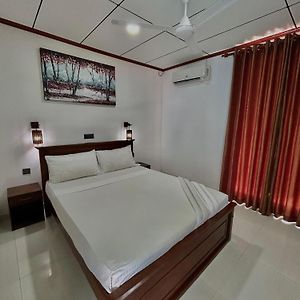 Deluxe Zimmer mit Kingsize-Bett