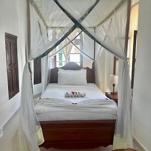 Private Bathroom Single Room