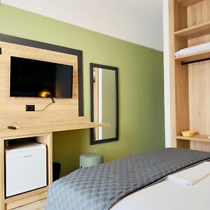 Camera standard con letto king size