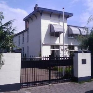 Villa Insulinde