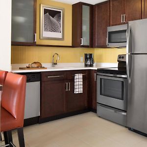 Suite de 1 Dormitorio y Cama King