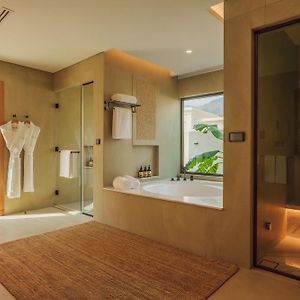 Pool One-Bedroom Beach Villa