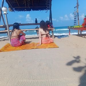 Happy Beach Hotel Nilaveli