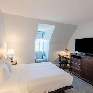 Zimmer mit Queensize-Bett