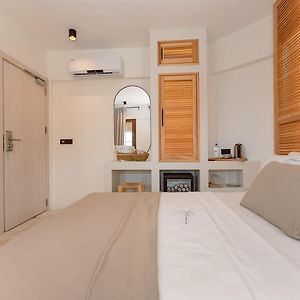 Standard Zimmer mit Kingsize-Bett