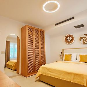 Camera standard con letto king size