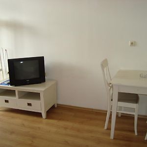 Studio met een King Size Bed