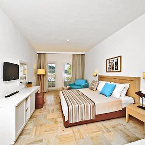 Standard Zimmer mit Kingsize-Bett