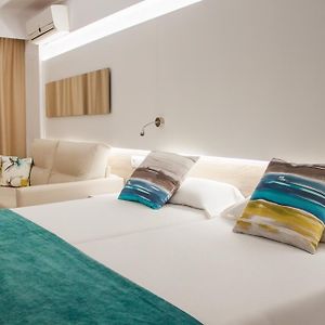 Habitación con Cama King