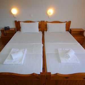 Zimmer mit zwei Einzelbetten