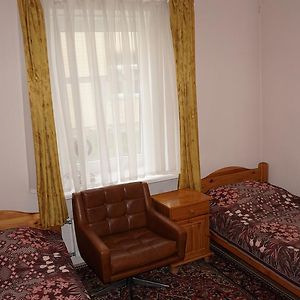 Standard Zimmer mit zwei Einzelbetten