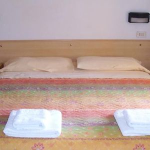 Camera standard con letto queen size