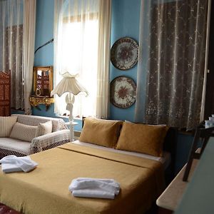 Cunda Zehra Teyzenin Evi