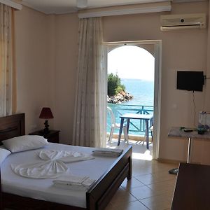Camera con letto king size