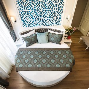 Deluxe Kamer met een King Size Bed op de Hoek