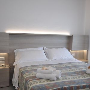 Camera con letto king size