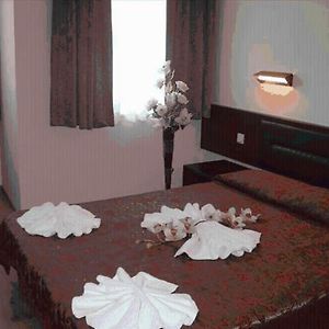 Suite met een Queen Size Bed