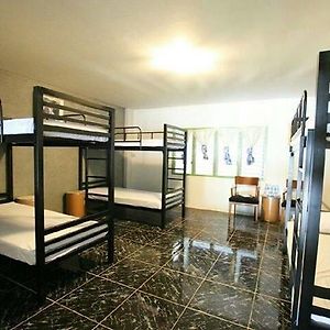 Dormitory Room Mixed