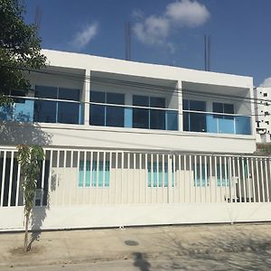 Mayva Aprtahotel