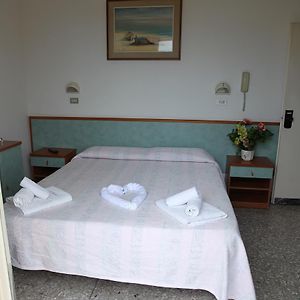 Beach King Room