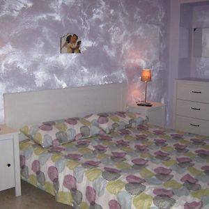 Camera con letto king size