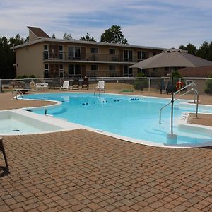 Sauble Beach Lodge