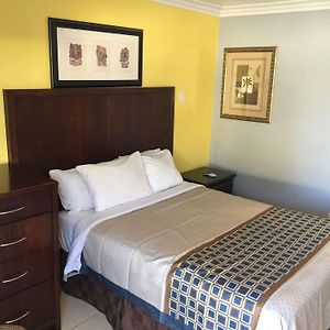 Chambre Standarde Lit Queen-Size