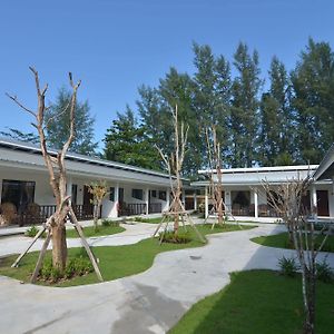 Superior Bungalow