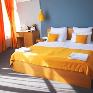 Deluxe Zimmer mit Kingsize-Bett