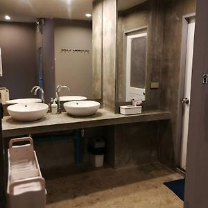 Dormitory Room Mixed