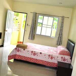 Standard Zimmer mit Kingsize-Bett