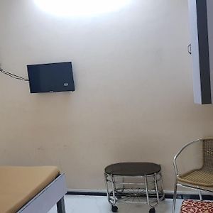 New Metro Guest House