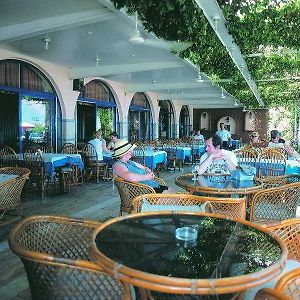 Karadeniz Hotel