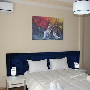 Camera con letto king size
