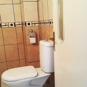 Budget Zimmer mit zwei Einzelbetten