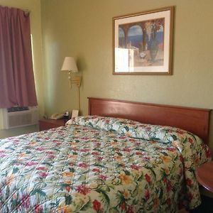 Camera con letto king size
