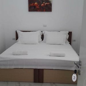 Studio con letto king size