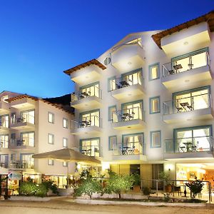 Saylam Suites
