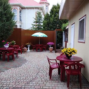 Familien-Zimmer mit Kingsize-Bett