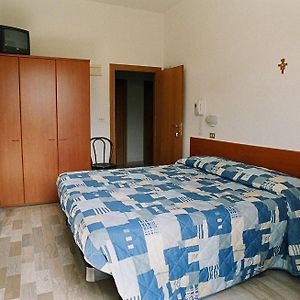 Camera con letto queen size