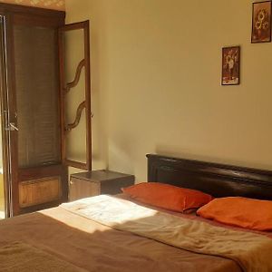Deluxe Zimmer mit Kingsize-Bett