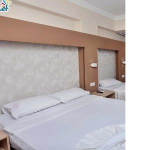 Kamer met een King Size Bed