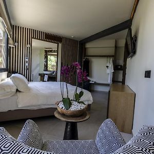 Deluxe Zimmer mit Kingsize-Bett