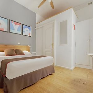 Habitación con Cama King