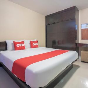 Deluxe Zimmer mit Kingsize-Bett